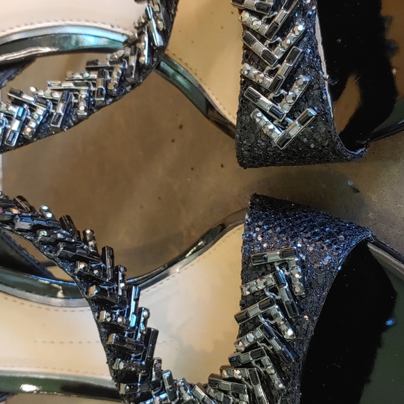 Gianni Bini black Vivah special occasion shoe. NWT - Picture 4 of 8